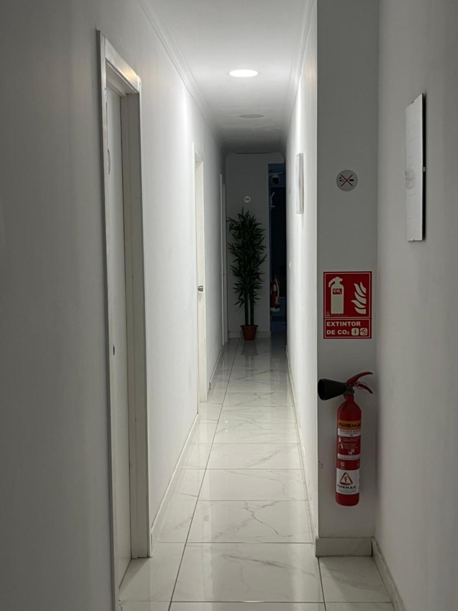 Pension Cerda 112 Alicante Zewnętrze zdjęcie